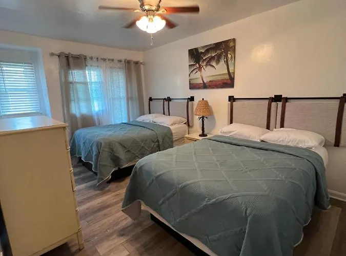 Crystal Sands Apartamento